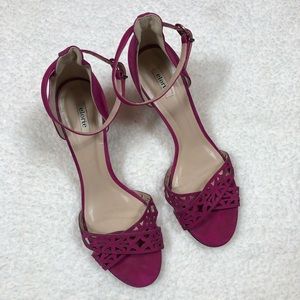 Elorie Magenta Heels